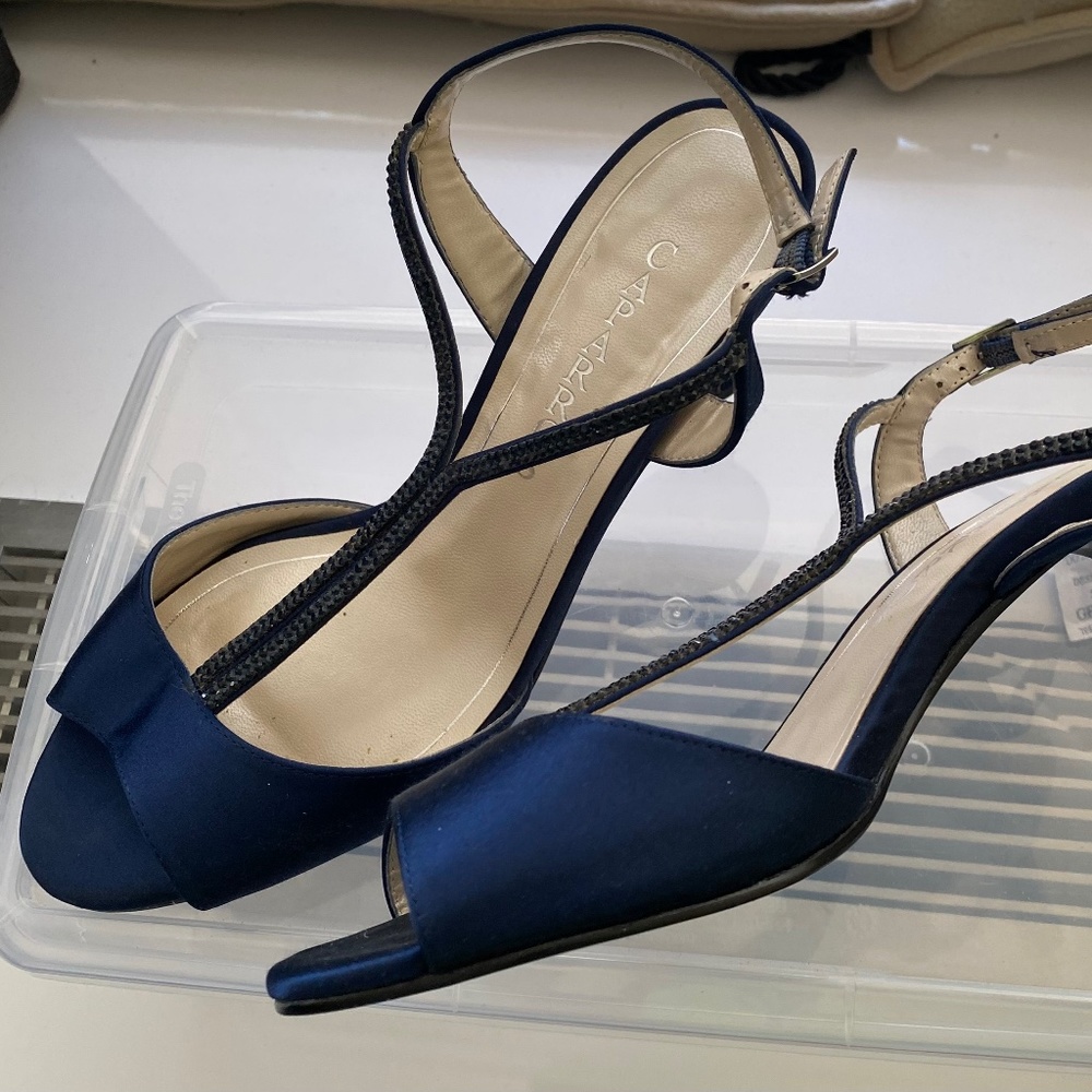 Caparros Dressy Shoe